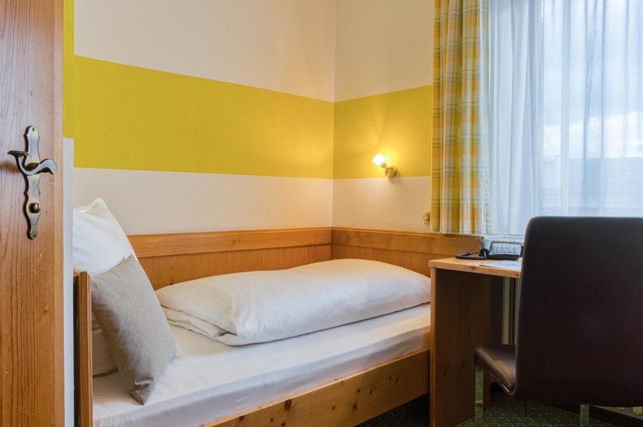 Centro Hotel Sautter Stoccarda Esterno foto